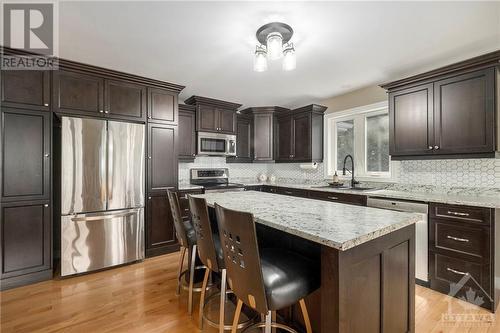 1523 Garden Of Eden Road, Renfrew, ON - Indoor Photo Showing Kitchen With Stainless Steel Kitchen With Upgraded Kitchen