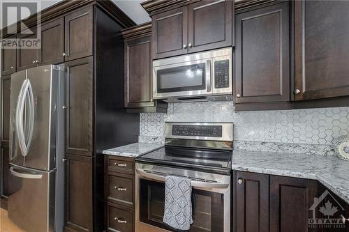 1523 Garden Of Eden Road, Renfrew, ON - Indoor Photo Showing Kitchen With Stainless Steel Kitchen