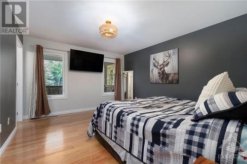 1523 Garden Of Eden Road, Renfrew, ON - Indoor Photo Showing Bedroom