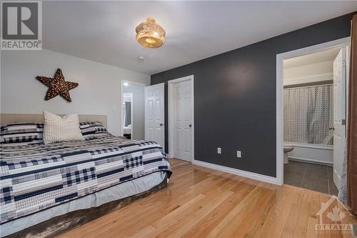 1523 Garden Of Eden Road, Renfrew, ON - Indoor Photo Showing Bedroom