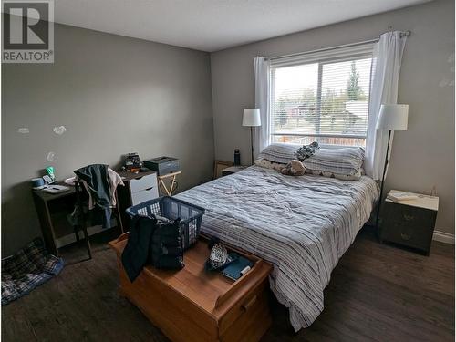 312 99 Avenue, Dawson Creek, BC - Indoor Photo Showing Bedroom