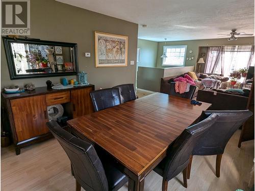 312 99 Avenue, Dawson Creek, BC - Indoor Photo Showing Dining Room