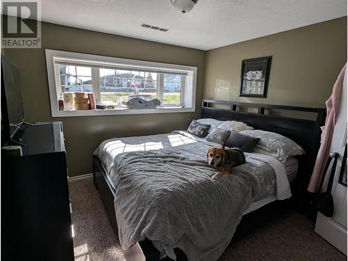 312 99 Avenue, Dawson Creek, BC - Indoor Photo Showing Bedroom