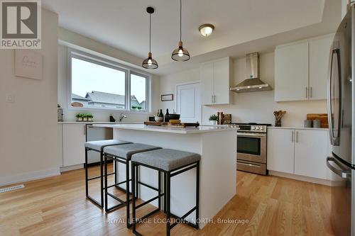 106 Stoneleigh Drive, Blue Mountains, ON - Indoor Photo Showing Kitchen With Stainless Steel Kitchen