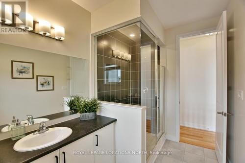 106 Stoneleigh Drive, Blue Mountains, ON - Indoor Photo Showing Bathroom