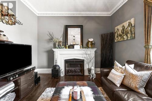 464 Scott Street, St. Catharines, ON - Indoor Photo Showing Living Room With Fireplace