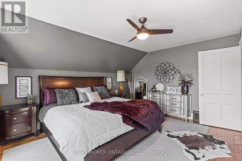 464 Scott Street, St. Catharines, ON - Indoor Photo Showing Bedroom