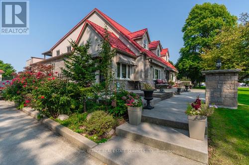 6949 Thorold Stone Road, Niagara Falls, ON - Outdoor