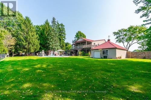 6949 Thorold Stone Road, Niagara Falls, ON - Outdoor With Backyard