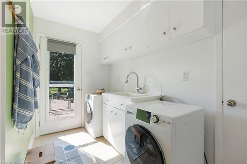 3537 Eton Crescent, Niagara Falls, ON - Indoor Photo Showing Laundry Room