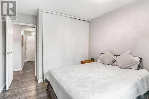 236, 820 89 Avenue Sw, Calgary, AB - Indoor Photo Showing Bedroom