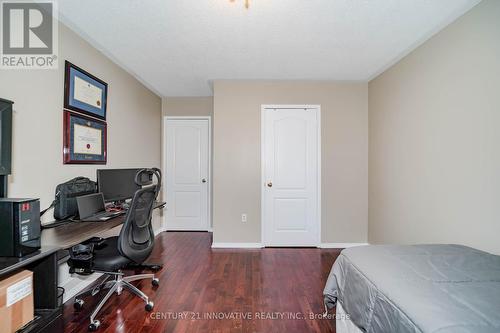 87 Glacier Crescent, Toronto, ON - Indoor Photo Showing Bedroom