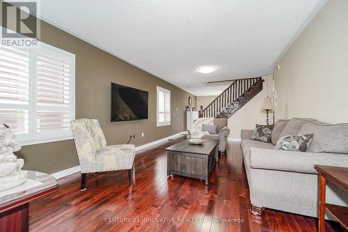 87 Glacier Crescent, Toronto, ON - Indoor Photo Showing Living Room