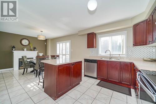 87 Glacier Crescent, Toronto, ON - Indoor Photo Showing Kitchen