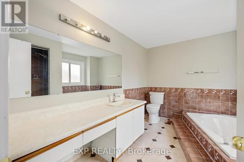 57 Houndtrail Drive, Toronto (Highland Creek), ON - Indoor Photo Showing Bathroom