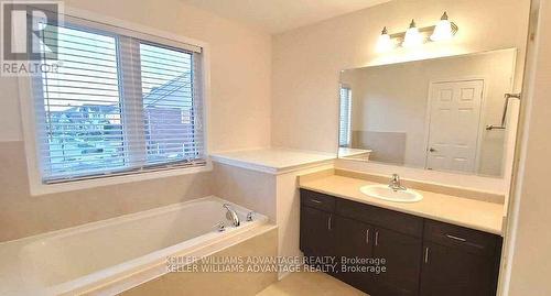 1751 Liatris Drive, Pickering, ON - Indoor Photo Showing Bathroom