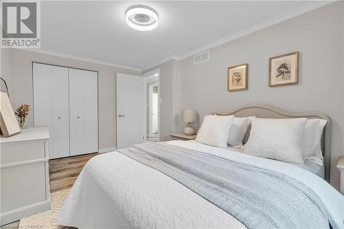 20 Moss Place, Guelph, ON - Indoor Photo Showing Bedroom