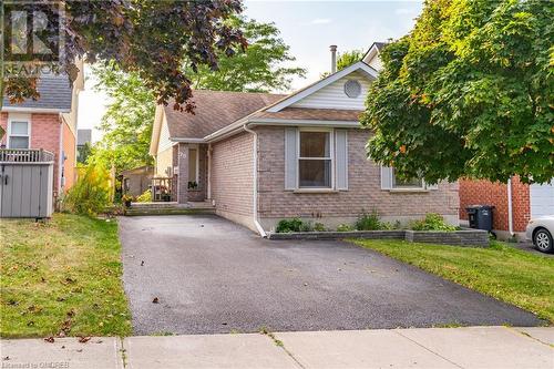 20 Moss Place, Guelph, ON - Outdoor