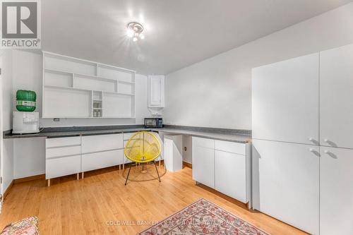 249 Lloyd Avenue, Newmarket (Central Newmarket), ON - Indoor Photo Showing Kitchen