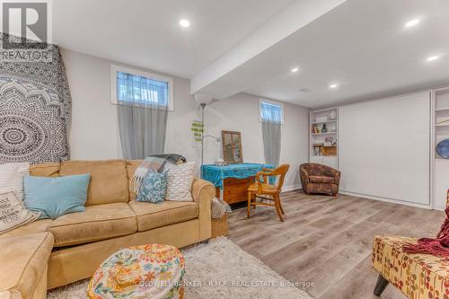 249 Lloyd Avenue, Newmarket (Central Newmarket), ON - Indoor