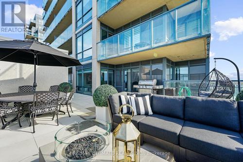 710A - 9088 Yonge Street, Richmond Hill (South Richvale), ON - Outdoor With Balcony