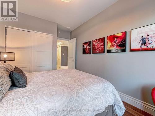 710A - 9088 Yonge Street, Richmond Hill, ON - Indoor Photo Showing Bedroom