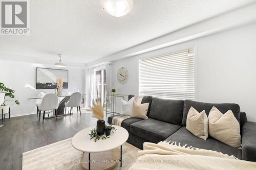 129 Cheltenham Road, Barrie (Georgian Drive), ON - Indoor Photo Showing Living Room