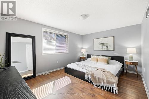 129 Cheltenham Road, Barrie (Georgian Drive), ON - Indoor Photo Showing Bedroom