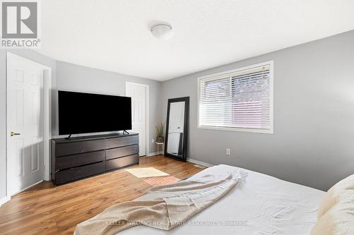 129 Cheltenham Road, Barrie (Georgian Drive), ON - Indoor Photo Showing Bedroom