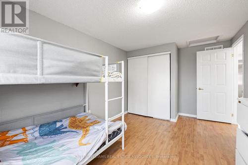 129 Cheltenham Road, Barrie (Georgian Drive), ON - Indoor Photo Showing Bedroom