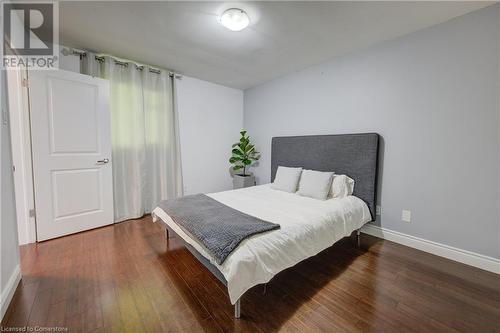 251 Metcalfe Street, Guelph, ON - Indoor Photo Showing Bedroom