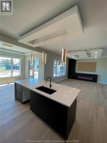 4970 Terra Bella, Lasalle, ON - Indoor Photo Showing Kitchen