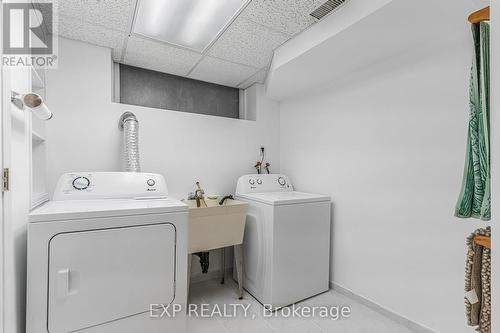 2 Guernsey Drive, Toronto (Etobicoke West Mall), ON - Indoor Photo Showing Laundry Room