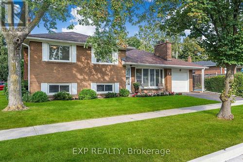 2 Guernsey Drive, Toronto, ON - Outdoor With Facade