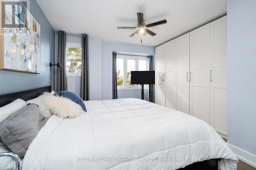 123 - 895 Maple Avenue, Burlington (Brant), ON - Indoor Photo Showing Bedroom