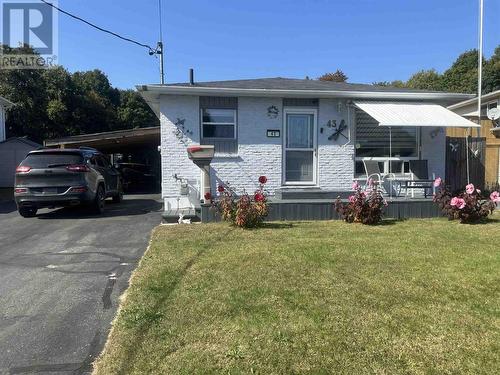 43 London Cres, Elliot Lake, ON - Outdoor