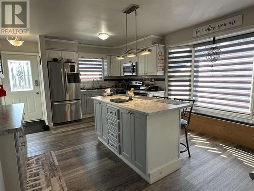 43 London Cres, Elliot Lake, ON - Indoor Photo Showing Kitchen