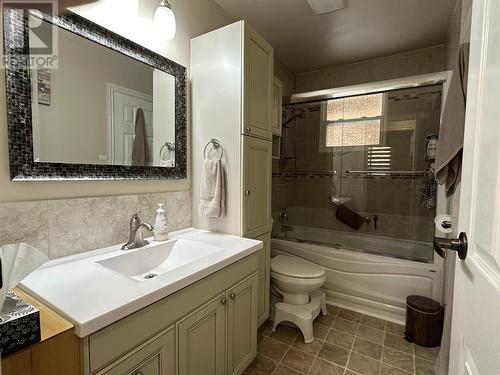 43 London Cres, Elliot Lake, ON - Indoor Photo Showing Bathroom