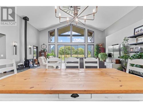 515 Dogwood Avenue, Sicamous, BC - Indoor Photo Showing Dining Room