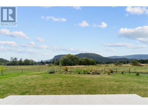 515 Dogwood Avenue, Sicamous, BC - Outdoor With View