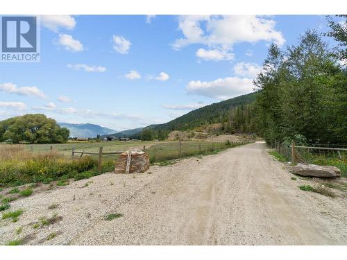 515 Dogwood Avenue, Sicamous, BC - Outdoor With View