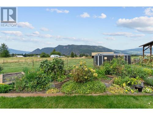 515 Dogwood Avenue, Sicamous, BC - Outdoor With View