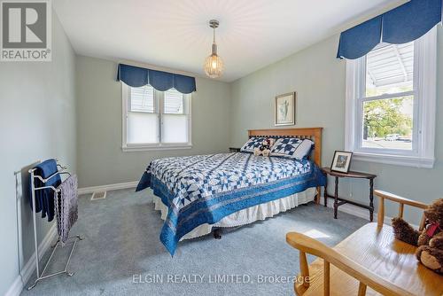 22 Fairview Avenue, St. Thomas, ON - Indoor Photo Showing Bedroom