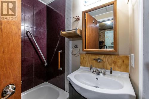 9 Cookstown Road, St. John'S, NL - Indoor Photo Showing Bathroom