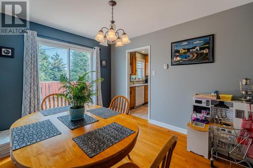 17 Sunset Street, St. John'S, NL - Indoor Photo Showing Dining Room