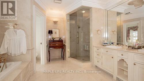 11 Dewbourne Avenue, Toronto (Forest Hill South), ON - Indoor Photo Showing Bathroom