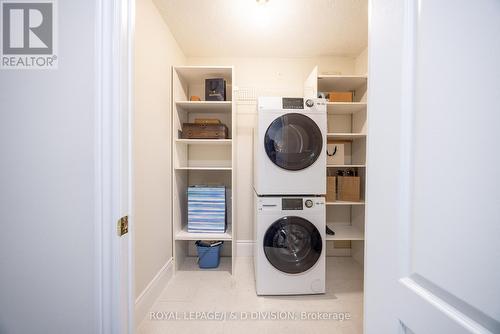 303 - 75 York Mills Road, Toronto, ON - Indoor Photo Showing Laundry Room