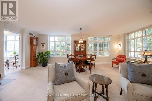 303 - 75 York Mills Road, Toronto, ON - Indoor Photo Showing Living Room