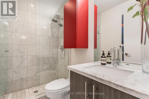 1124 - 39 Queens Quay E, Toronto (Waterfront Communities), ON - Indoor Photo Showing Bathroom