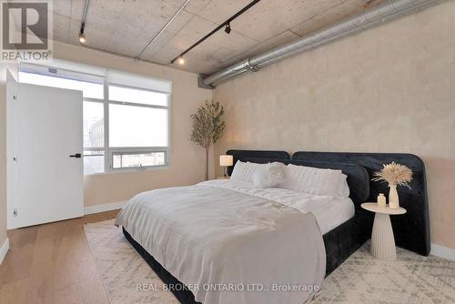 603 - 42 Camden Street, Toronto, ON - Indoor Photo Showing Bedroom